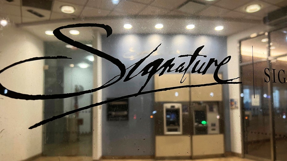 A photo of the Signature bank